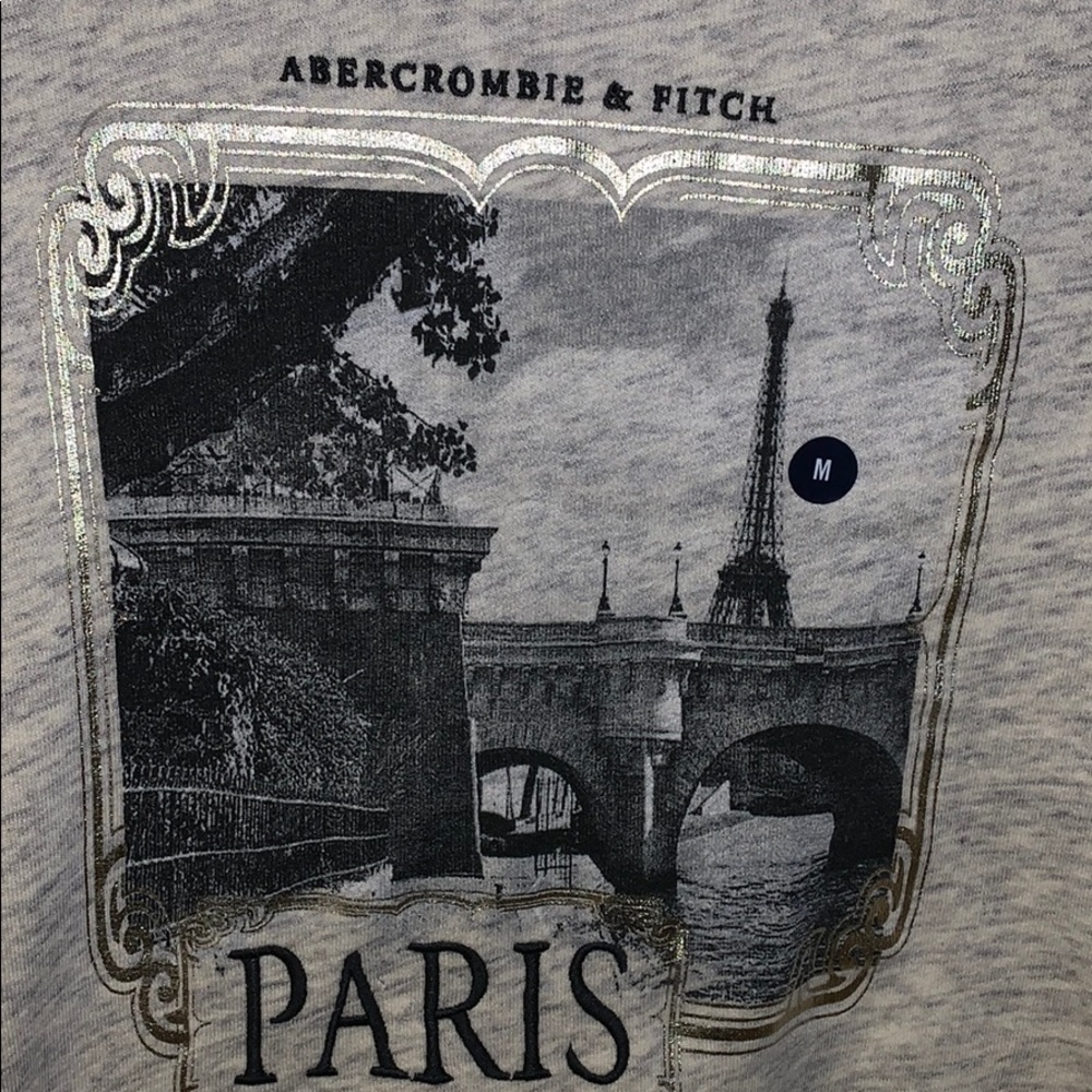 Abercrombie sweatshirt Junior size medium
